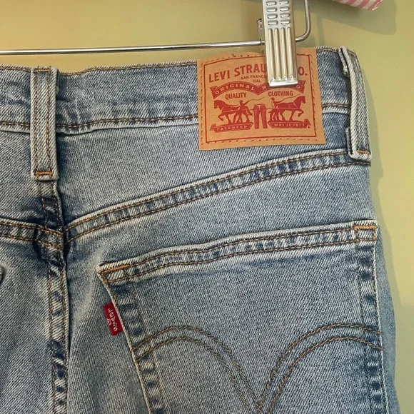 Levi's Light Blue Distressed Straight Jeans - Picture 4 of 5